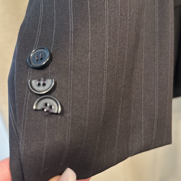 PTP 25 inches length 32 inches black pink striped jacket. - Picture 5 of 16